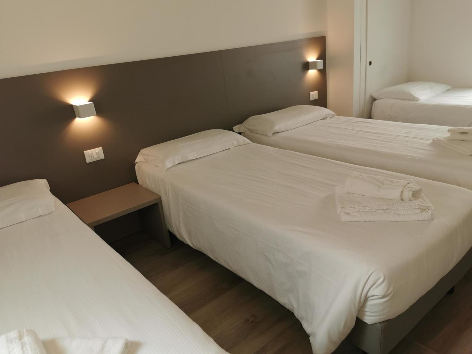 Hotel Sonia Trieste Exterior photo